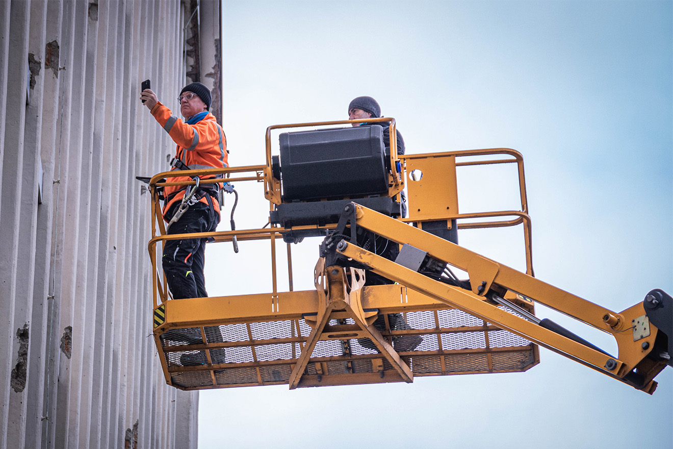 Bauwerksprüfung direkt am Bauwerk mithilfe der mobilen App von ZIS Ing-Bau.